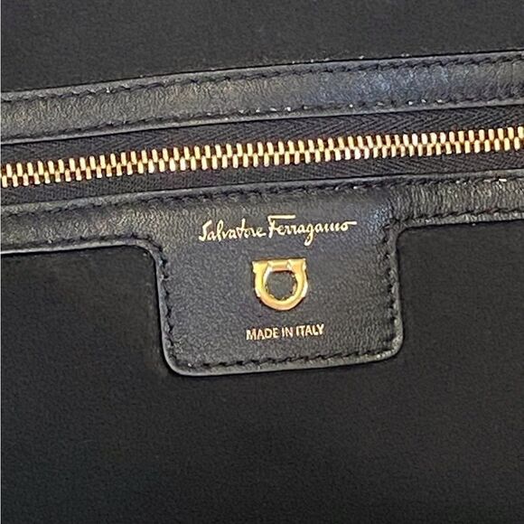 Ferragamo Studio Leather Tote Bag - Picture 8 of 15